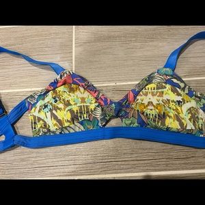 Maaji bikini top size S
